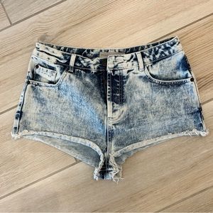 High waisted denim shorts